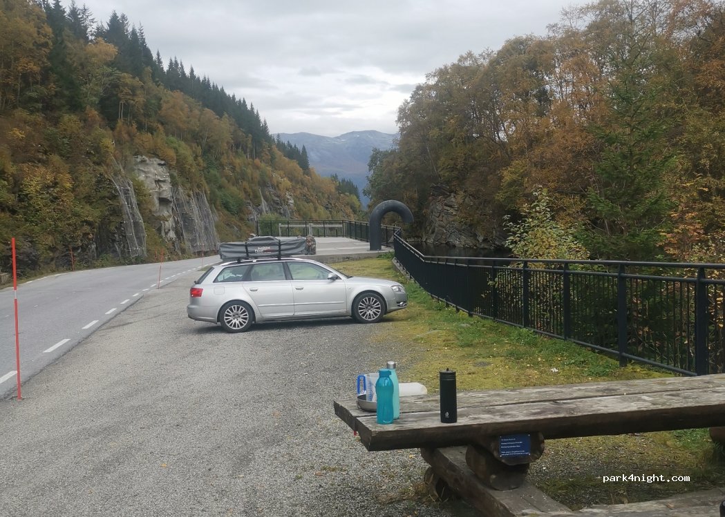 (6215) Eidsdal - 709 Eidsdalsvegen — foto