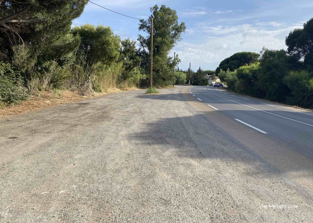 (83350) Ramatuelle - 6116 Route des Plages Road 93 — foto