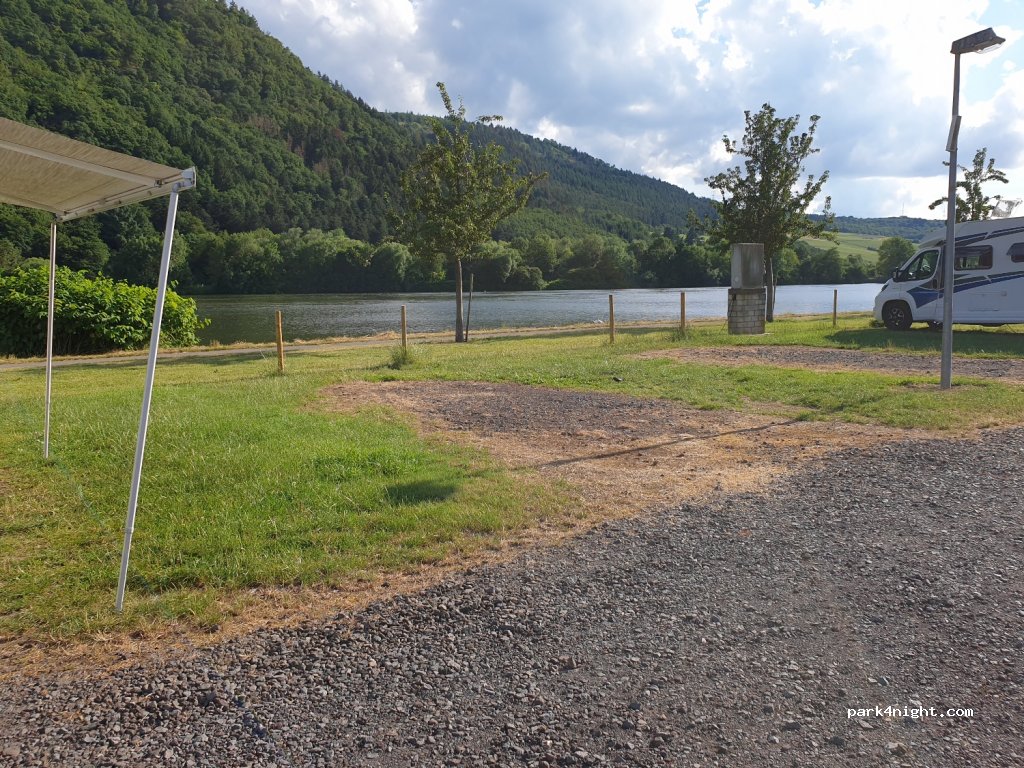 Wohnmobilstellplatz Zellerhof — foto 2
