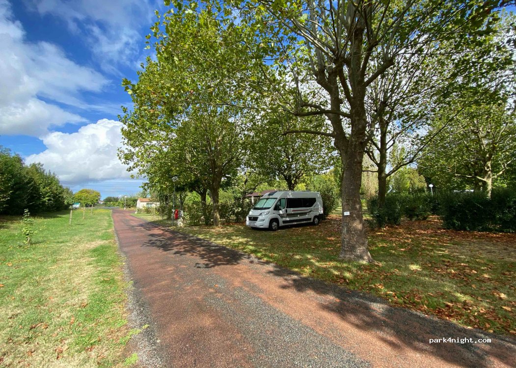 Camping La Niquière — foto