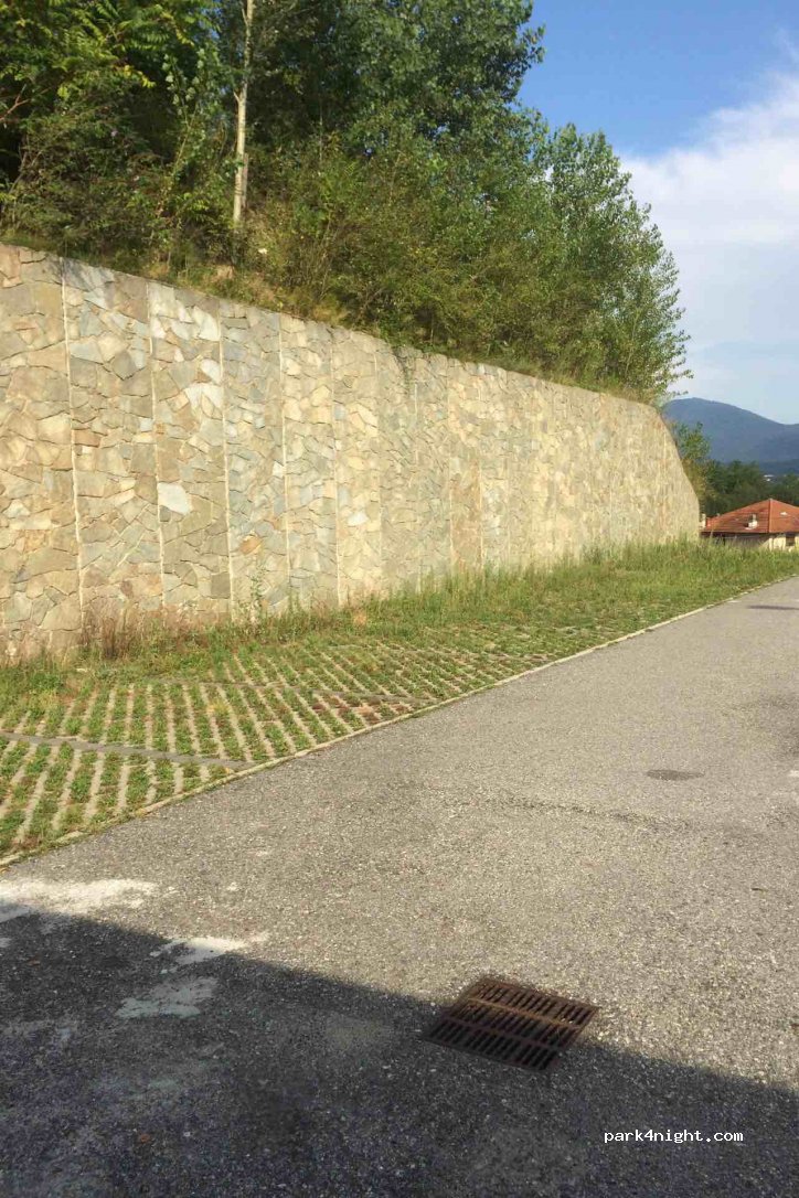 (21014) Laveno-Mombello - 4 Via Varese — foto