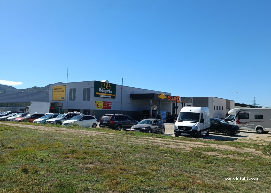 Aparcamiento Supermercado Bonpreu — foto 4
