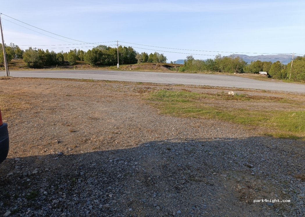 () Isnestoften - Langnesveien — foto 2