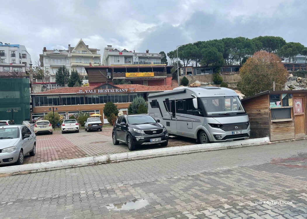 (57600) Gerze - Salih Usta Caddesi — foto