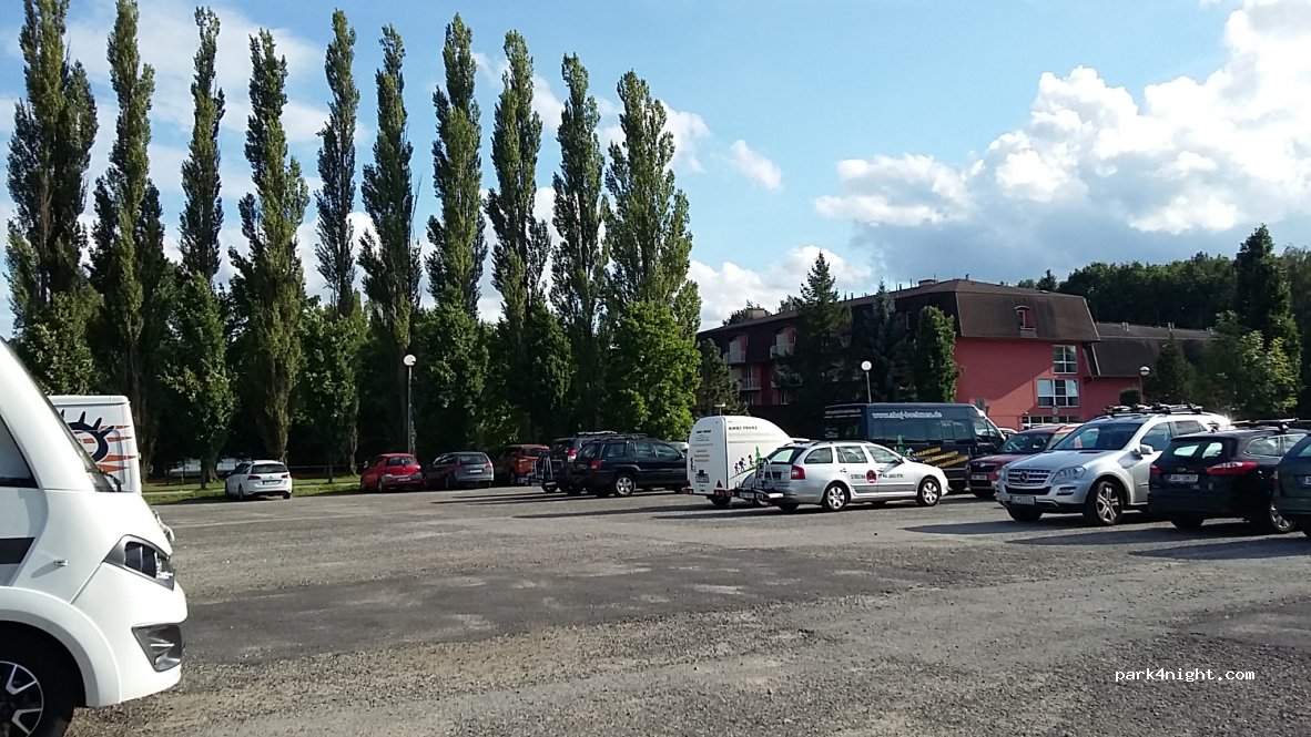 (379 01) Třeboň - Sportovní — foto