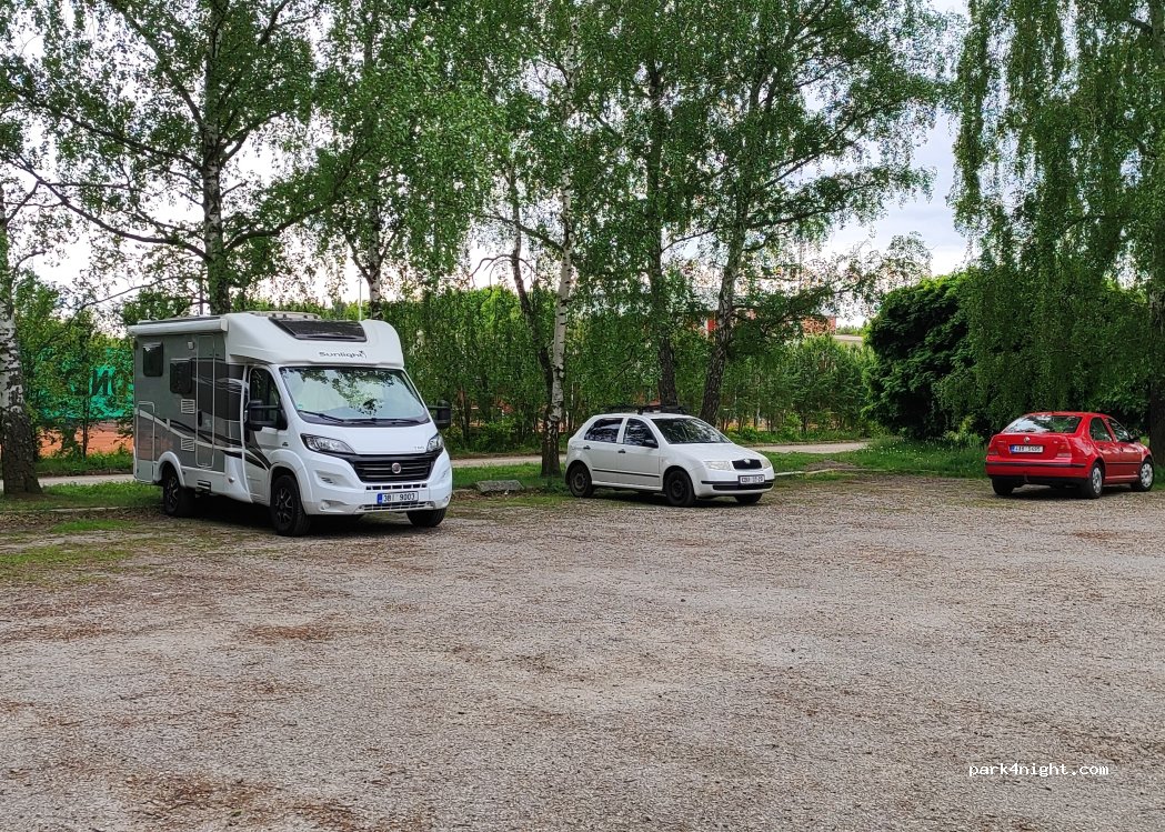 (379 01) Třeboň - Sportovní — foto 5