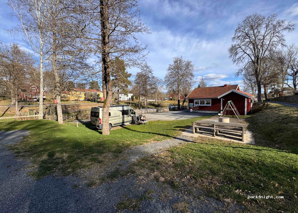 (574 98)  - 2 Nykyrkavägen — foto 4