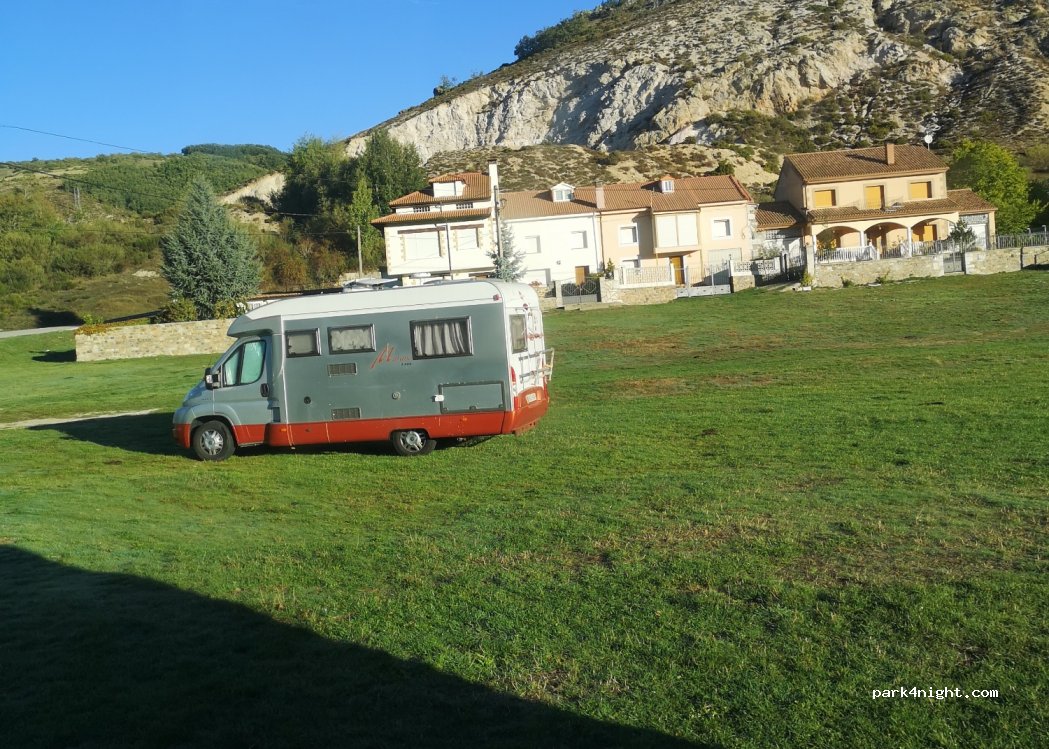 (34888) Camporredondo de Alba - 22 Calle los Huertos — foto 2