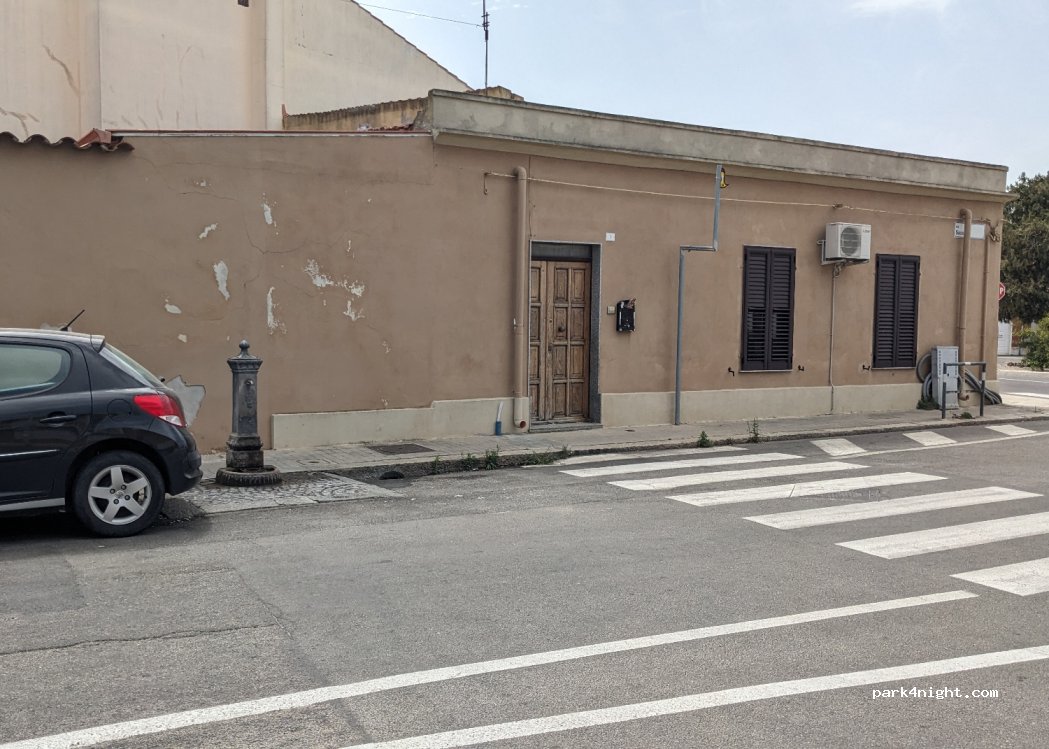 (09170) Oristano - 1 Via Sassari — foto