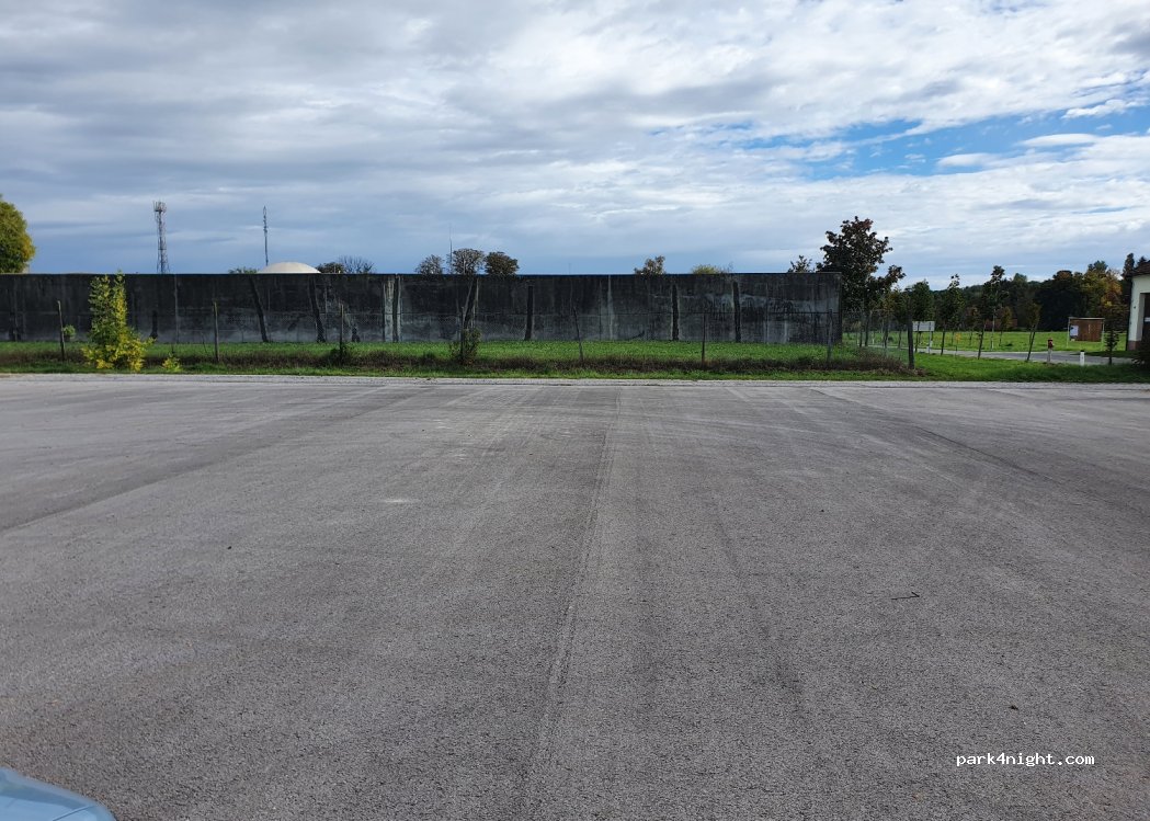 (9207) Motvarjevci - 46 Motvarjevci — foto