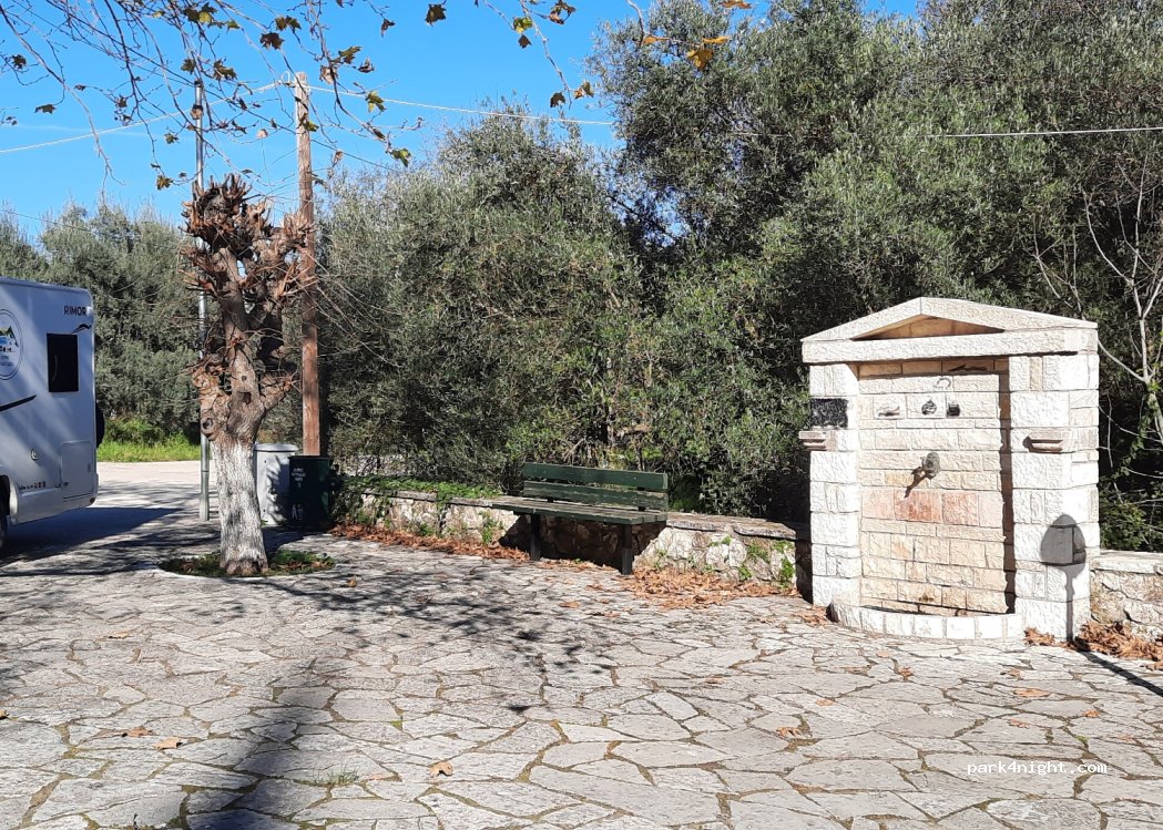 (311 00) Apolpena - Unnamed Road — foto 3