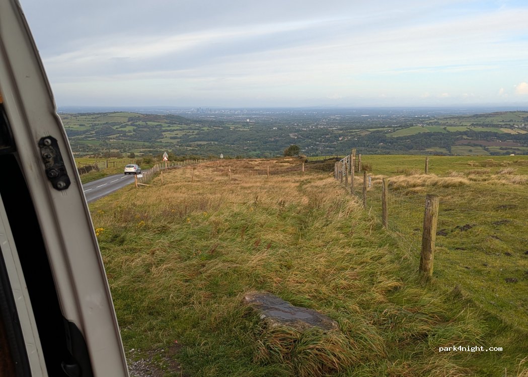 (SK13 6JN) Glossop - Monks' Rd — foto 4