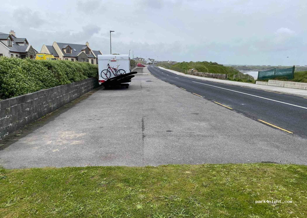 (V95 DK76) Miltown Malbay - 1 Atlantic View — foto