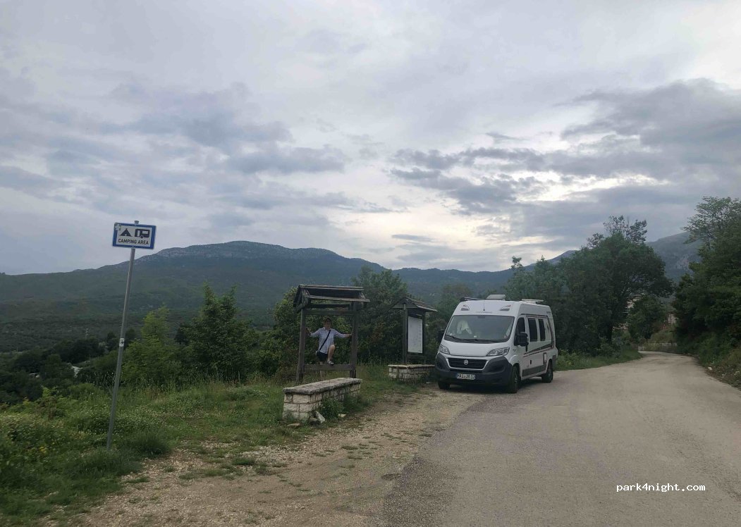 (440 04) Vikos - — foto 2