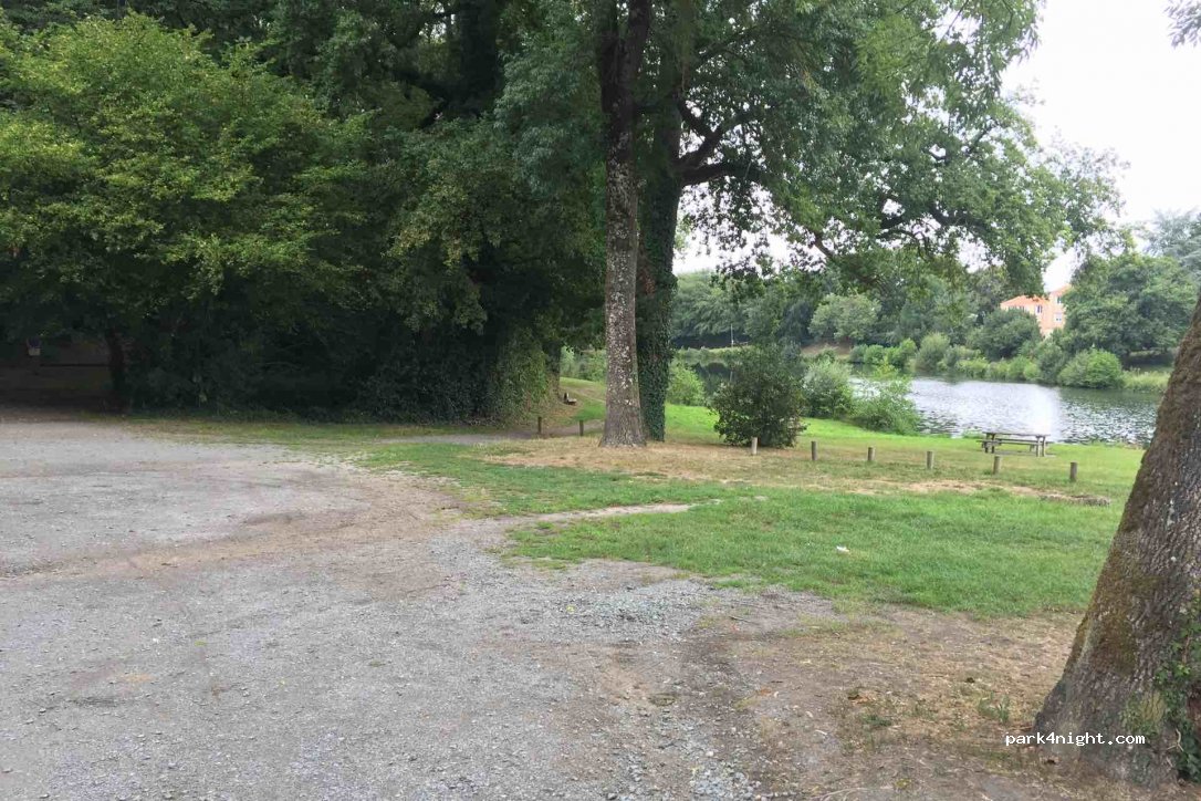 (85290) Saint-Laurent-sur-Sèvre - 21 Rue de la Montforterie — foto