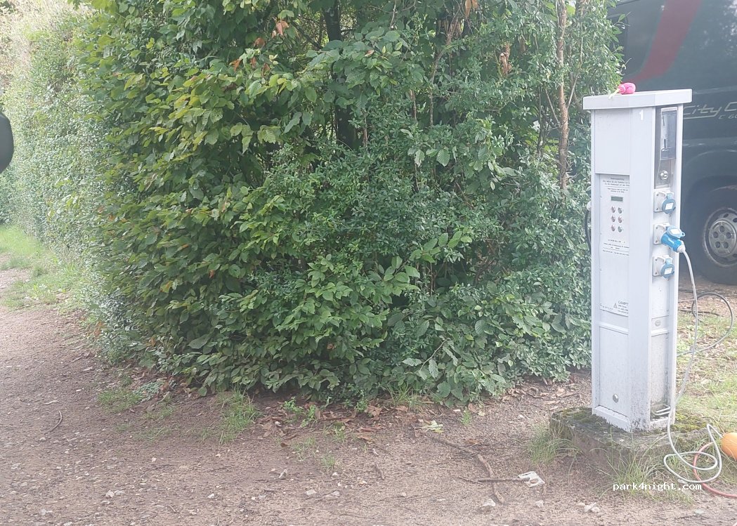 Wohnmobilstellplatz am Rothsee | Seezentrum Heuberg — foto 2