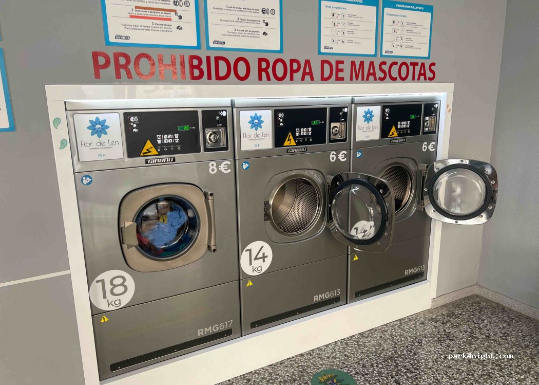 (03007) Alicante (Alacant) - Carrer Ana Navarro — foto