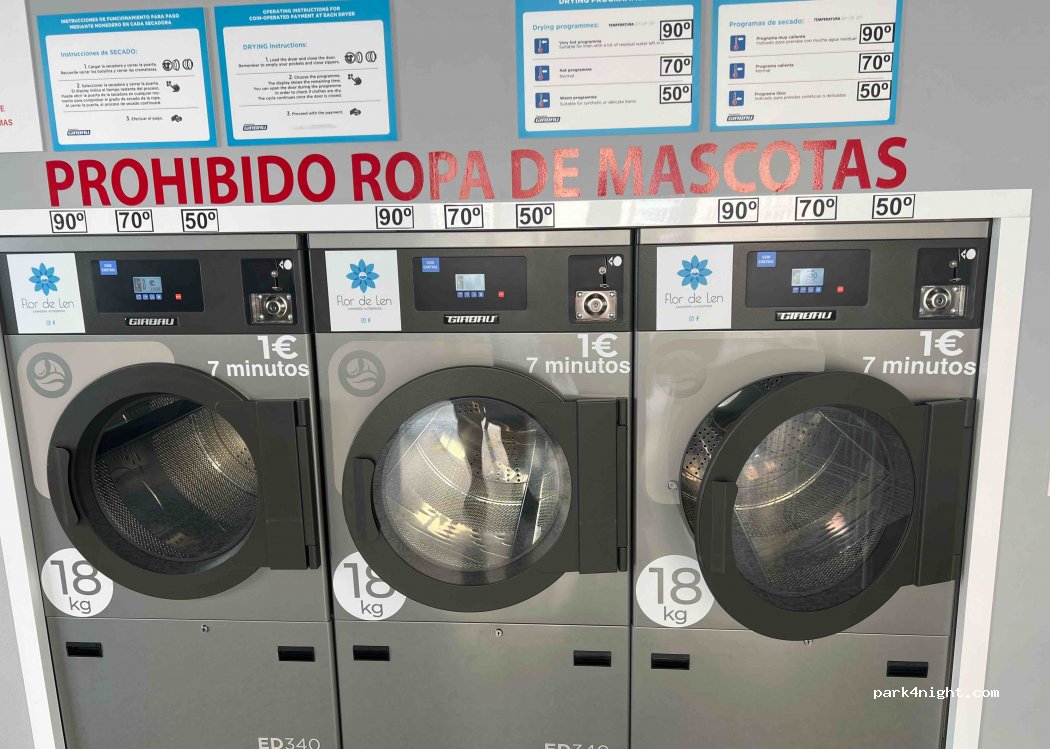 (03007) Alicante (Alacant) - Carrer Ana Navarro — foto 3