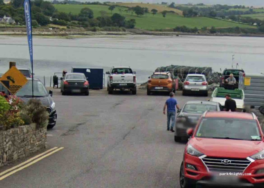 (J7PQ+6M) Courtmacsherry - R601 — foto