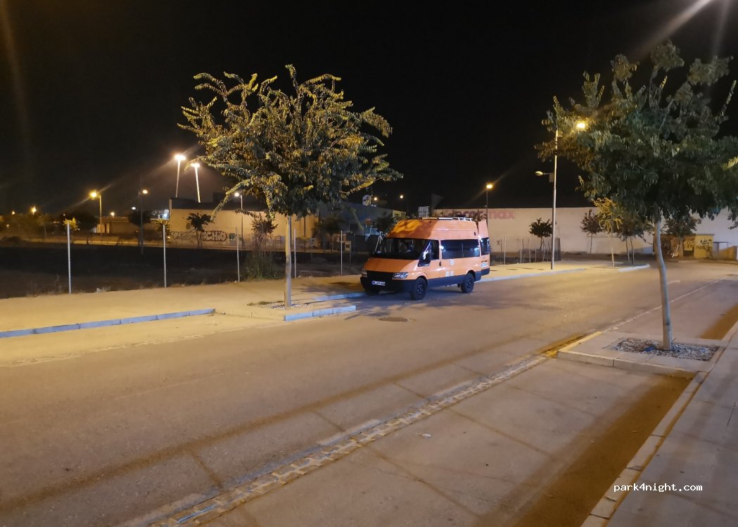 (18100) Urbanización los Vergeles - 4 Plaza Campus de la Salud — foto