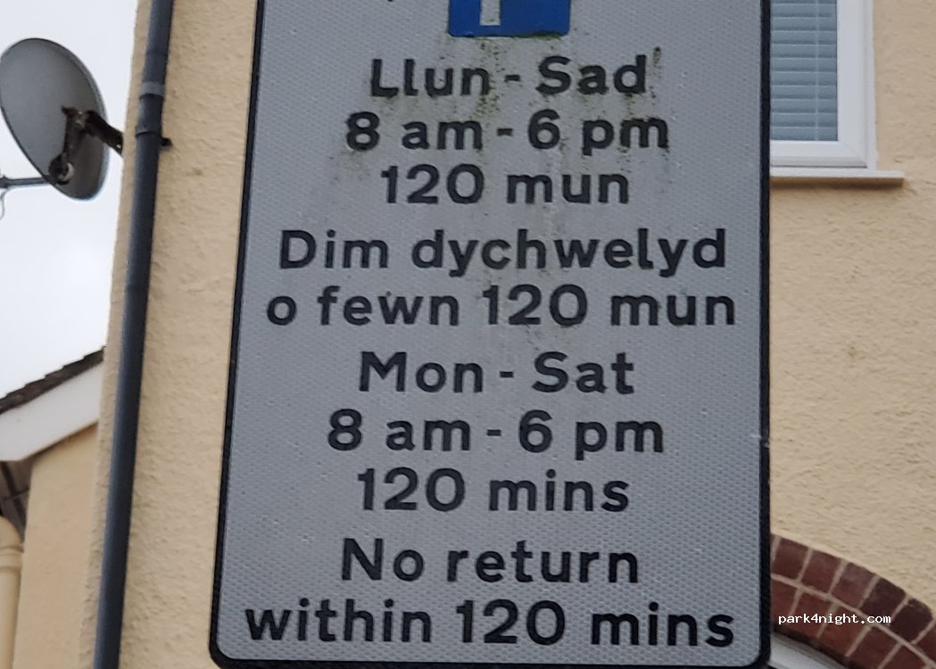 (LL29 7DP) Colwyn Bay - 10 Riviere's Avenue — foto