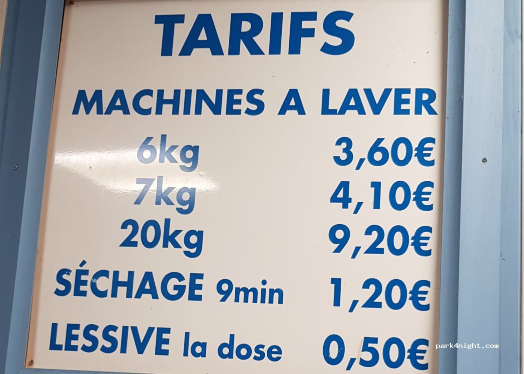 (44300) Nantes - 17 Boulevard du Petit Port — foto