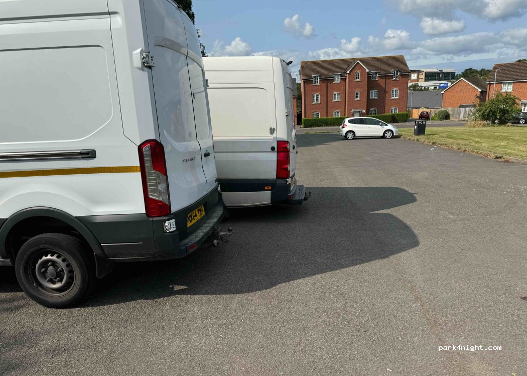(NP16 5GH) Chepstow - 6 Lewis Way — foto 2