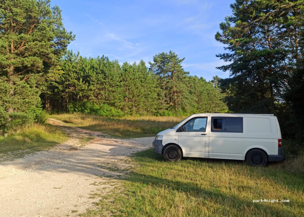 (10120) Laines-aux-Bois - — foto