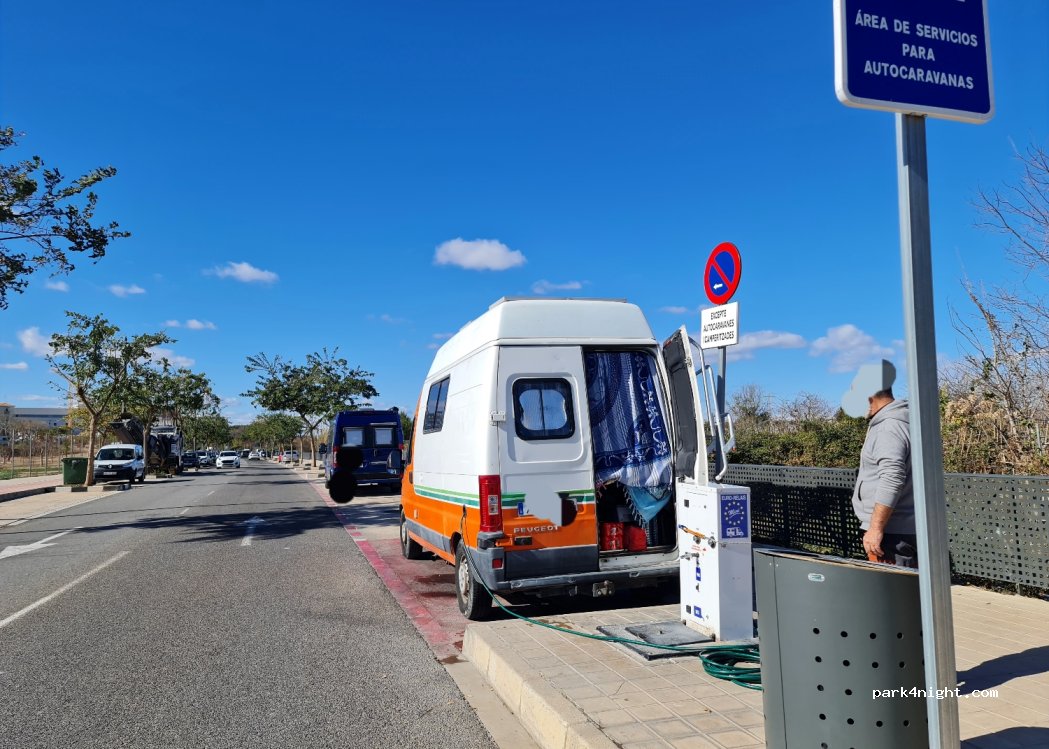 (46940) Manises - 190 Plaça Num 7 — foto 4
