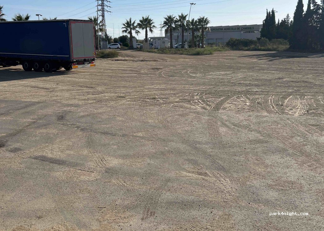 (43850) Cambrils - 2 Carrer de Montbrió — foto 3