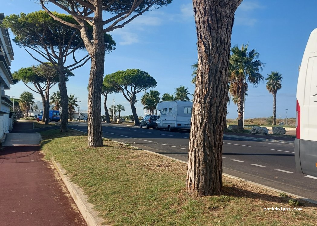 (30240) Le Grau-du-Roi - 122 Route des Marines — foto 2