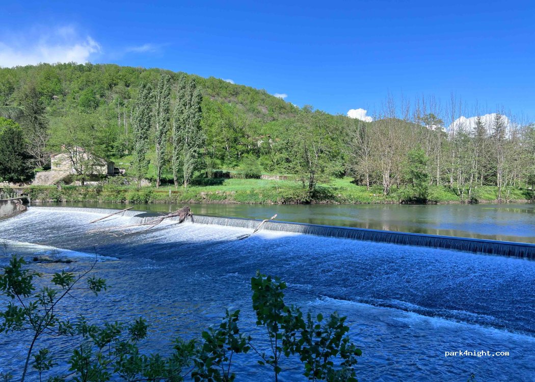 (82140) Saint-Antonin-Noble-Val - D115 — foto 3