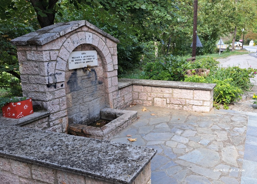 (350 17) Agios Georgios Fthiotidos - 101 Ethniki Odos Lamias Karpenisiou — foto 2
