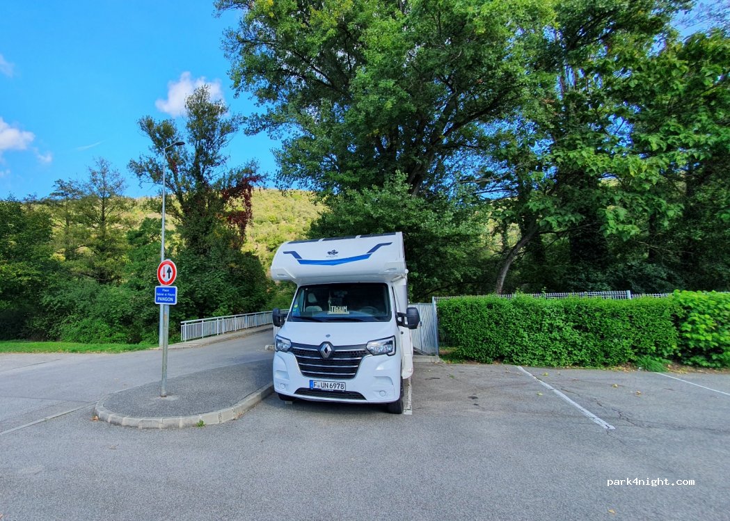 (26240) Saint-Vallier - 1 Place Gabriel et Fleury Pangon — foto