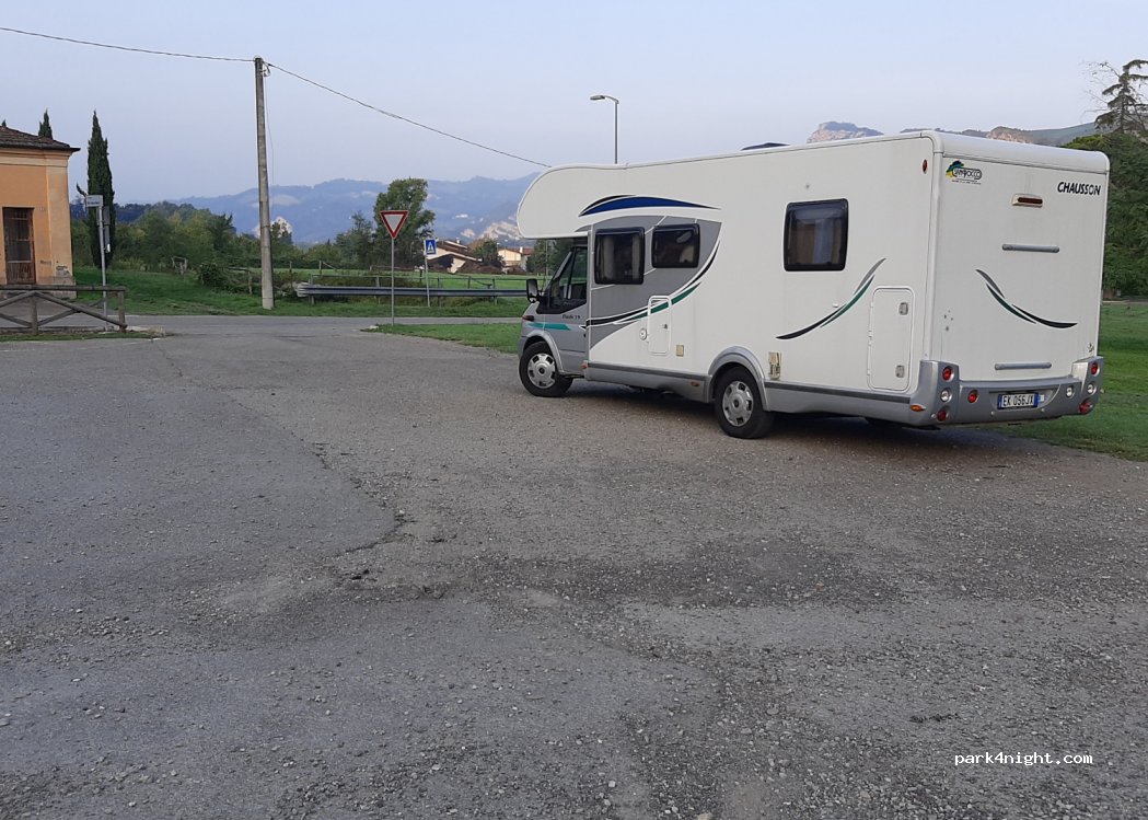 (40021) Borgo Tossignano - 26e Via XX Settembre — foto