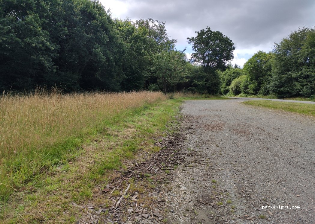 (29270) Saint-Hernin - Unnamed Road — foto