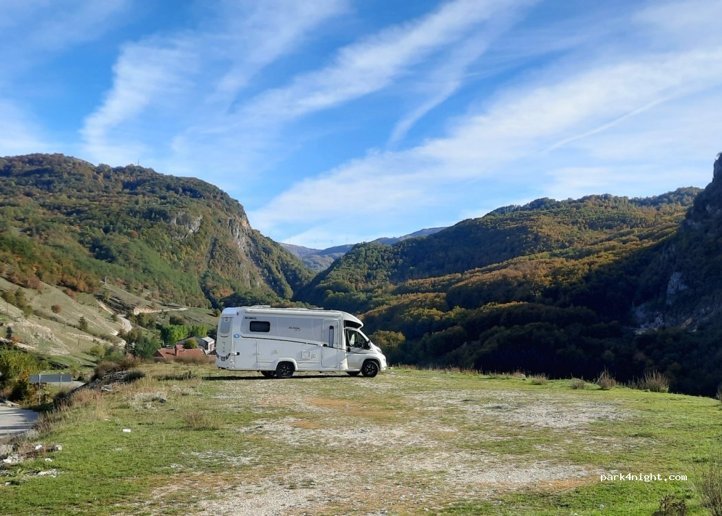 (81450) Šavnik - R18 — foto