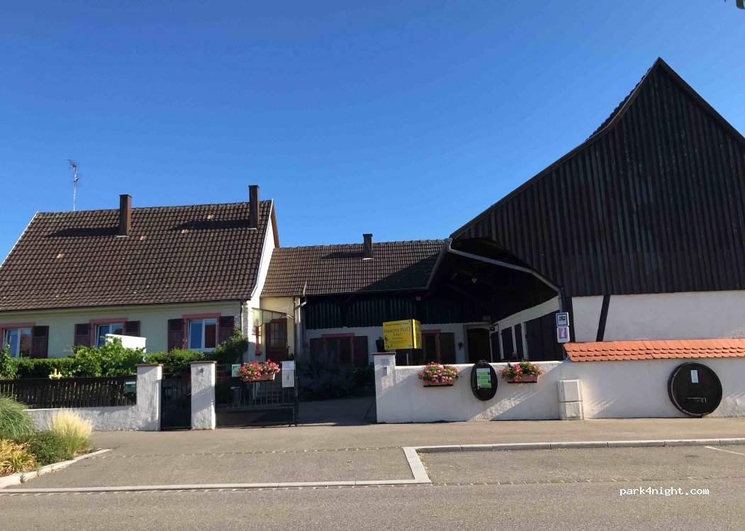 Vin Platz François et Fils — foto