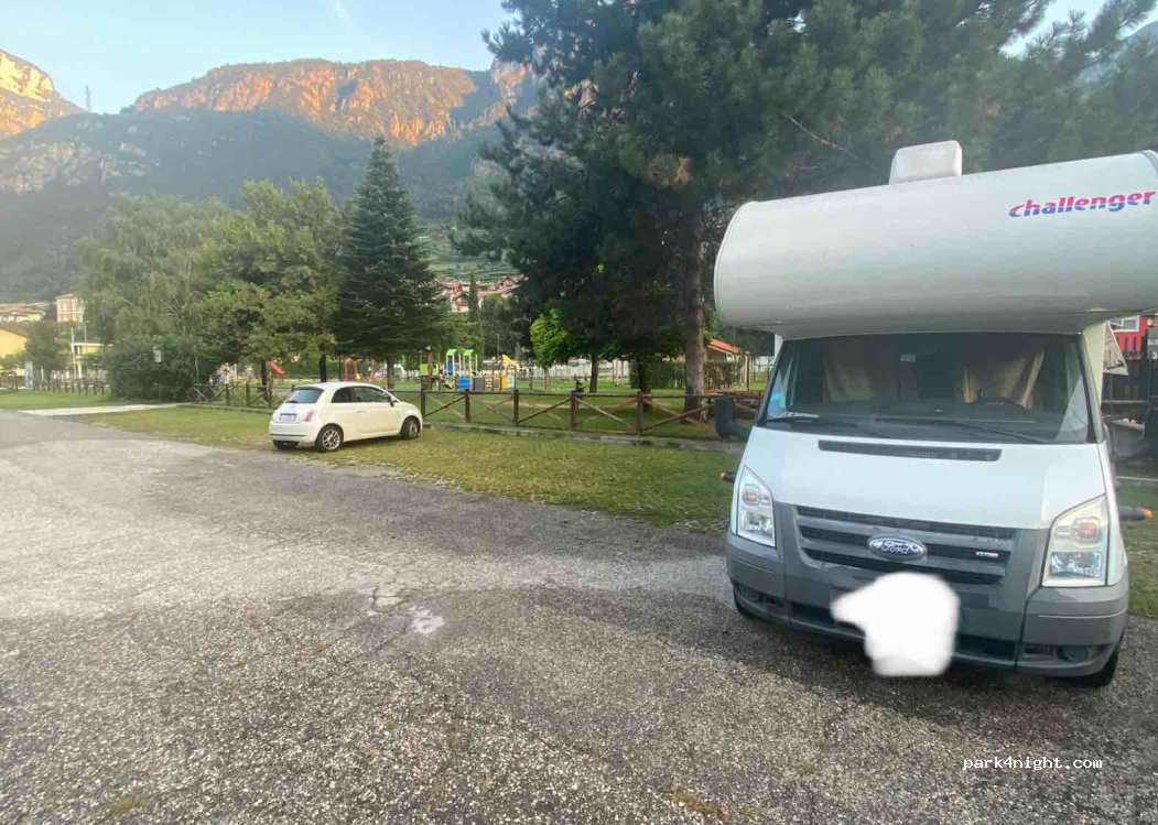 (38063) Avio - 73 Viale Alcide Degasperi — foto