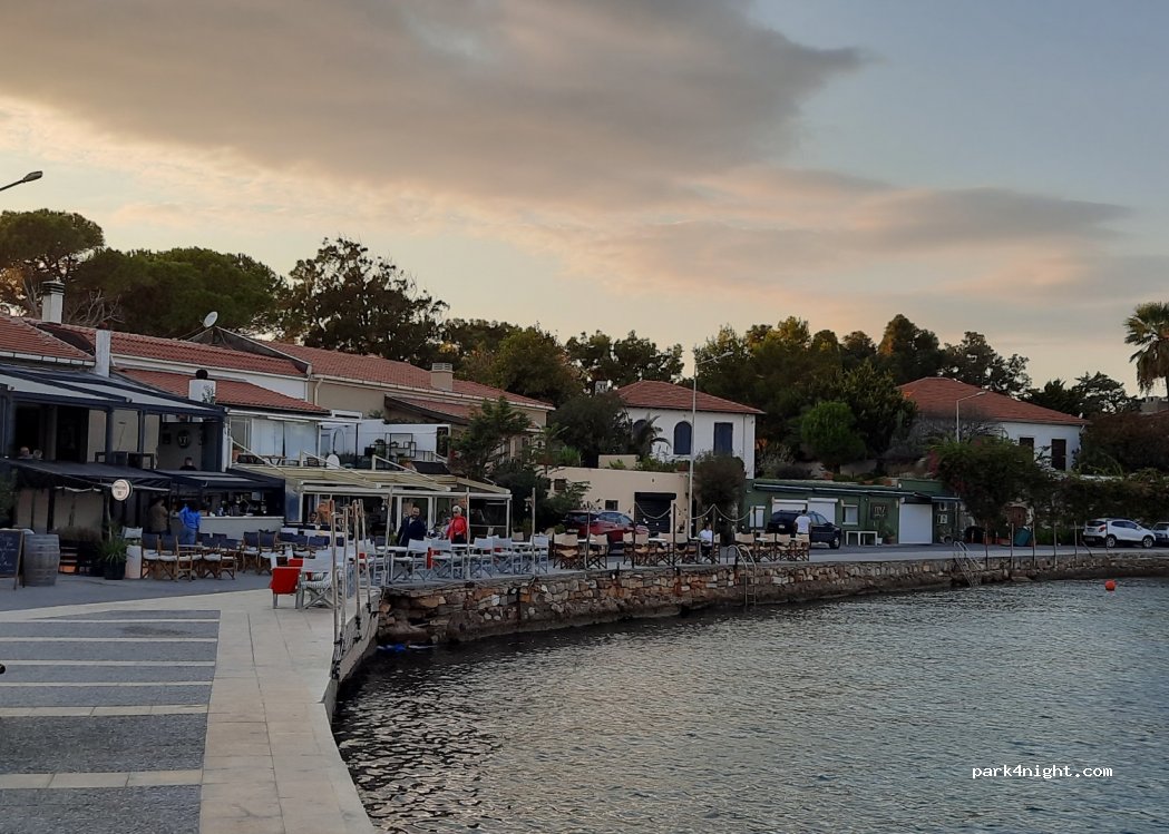 (35930) Çeşme - 37 5253. Sokak — foto