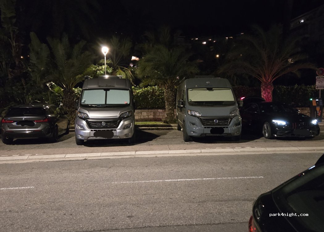 (06300) Nice - 23 Boulevard Franck Pilatte — foto 4