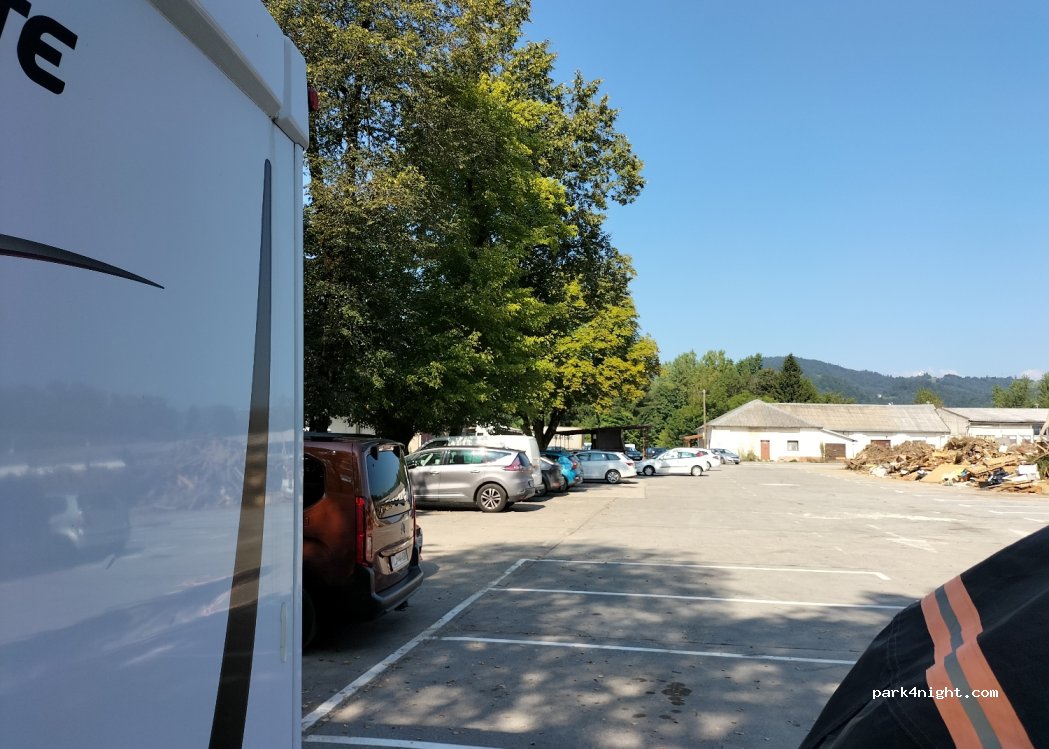 (4220) Škofja Loka - 1 Partizanska cesta — foto 3