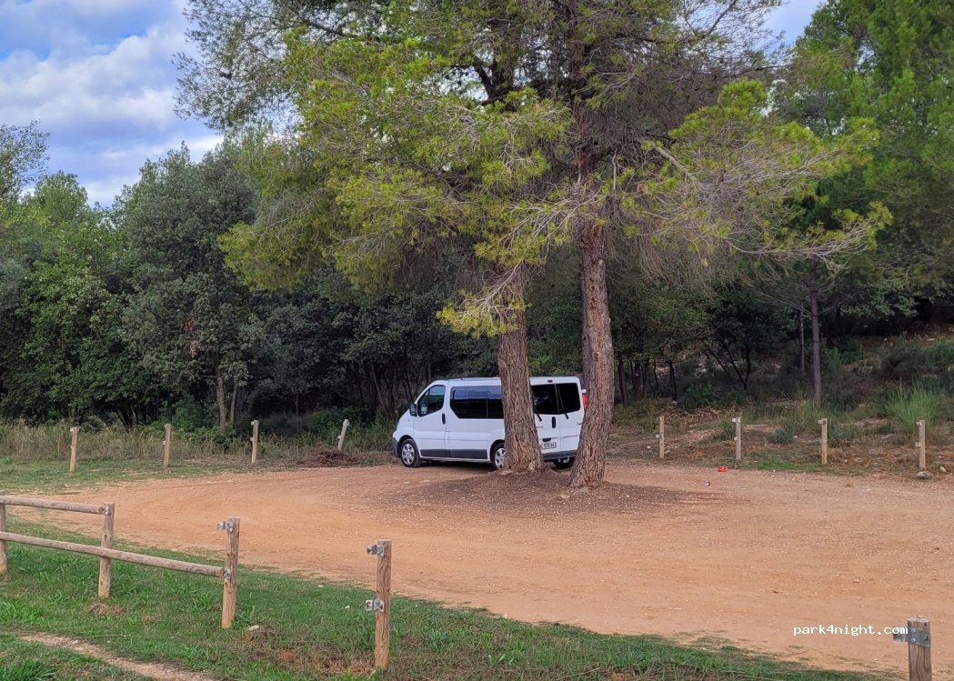 (08292) Esparreguera - Carrer del Tallaferro — foto 3