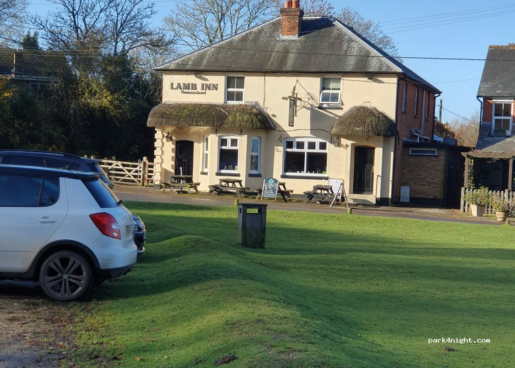 (SP5 2BP) Salisbury - Forest Road — foto
