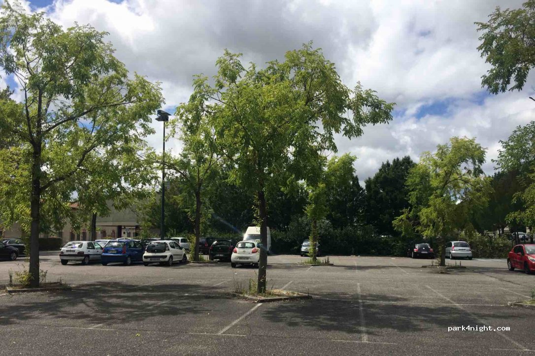 (82000) Montauban - Rue Salvadore Allende — foto