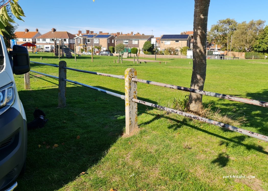 (NR27 0EA) Cromer - 16 Park Road — foto