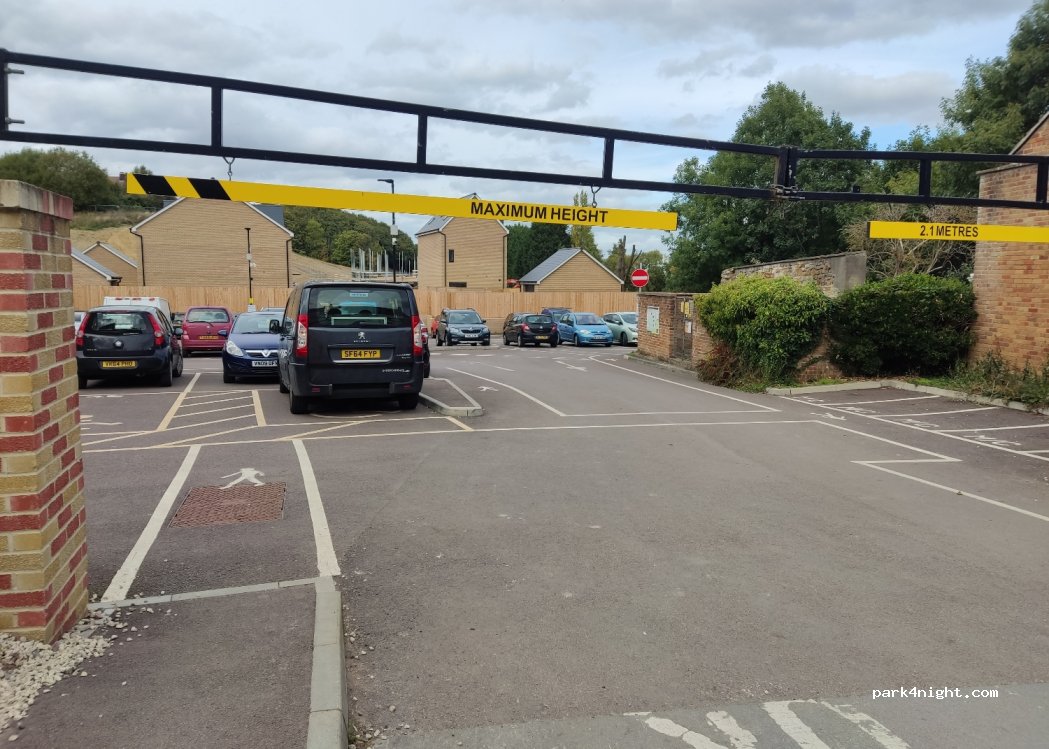 (GL11 4LS) Dursley - Long Street — foto
