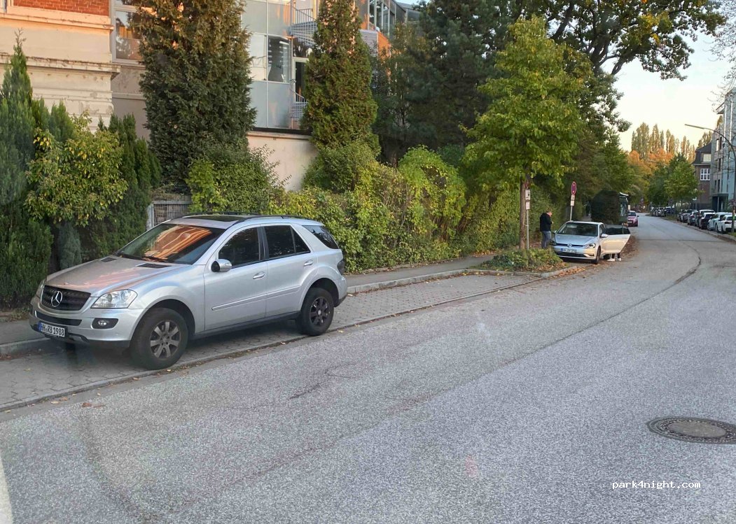 (22763) Hamburg - 5A Friesenweg — foto
