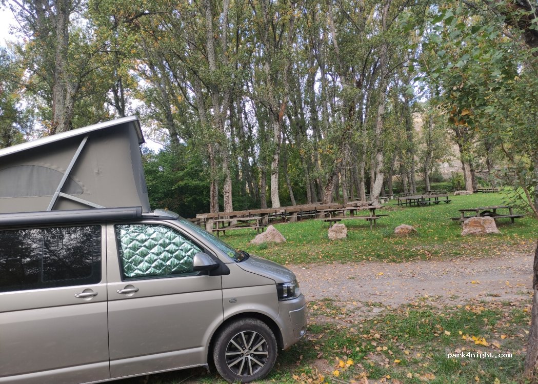 (24650) Santa Lucía de Gordón - Unnamed Road — foto 2