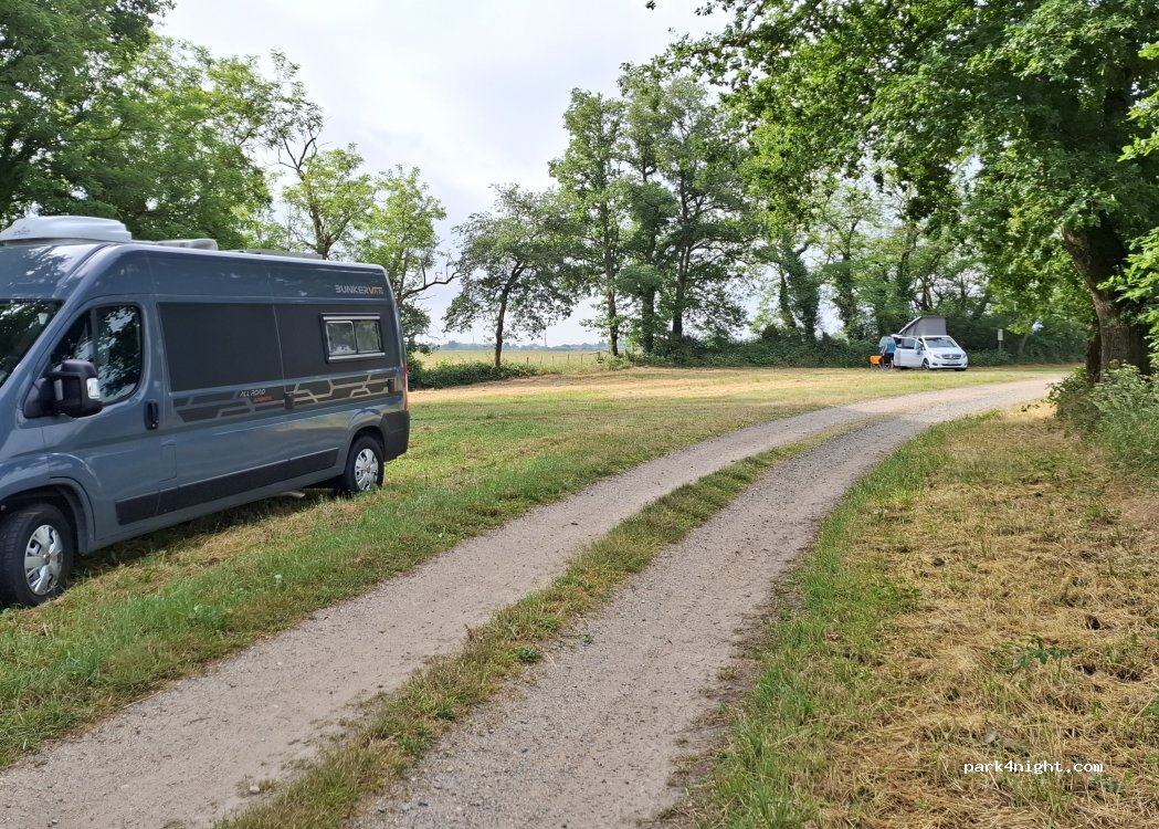(03230) Gannay-sur-Loire - D15 — foto 3